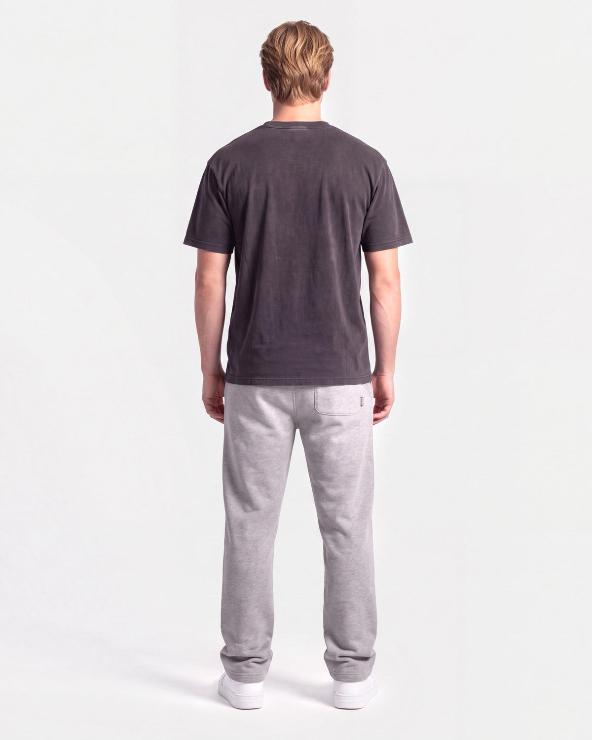 OMNÉA Everyday Heavyweight Jogger in OMNÉA Heather Grey – Rückansicht