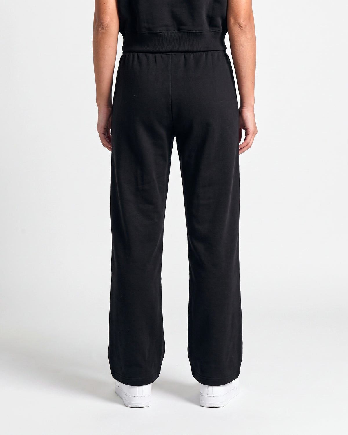 OMNÉA Wide Leg Lounge Pants in OMNÉA Black – Rückansicht